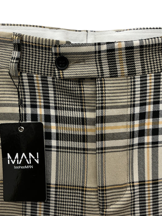 Pantalón 30 (BOOHOO)