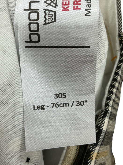 Pantalón 30 (BOOHOO)