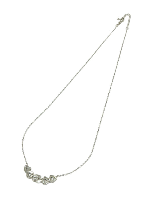 Collar de plata (925)