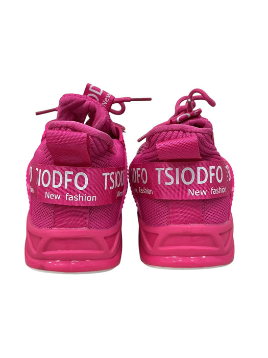 Tenis