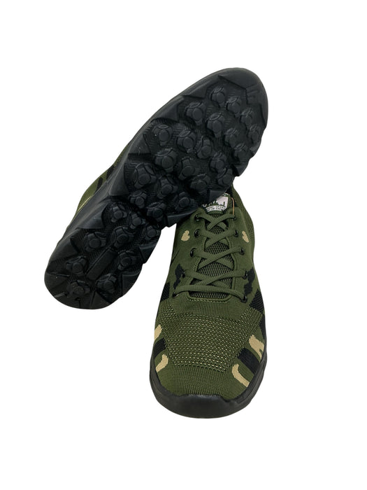Tenis