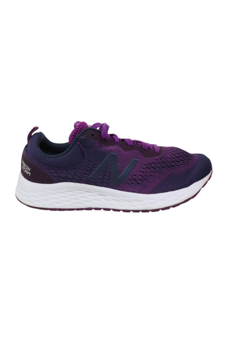 Tenis 7.5 (NEW BALANCE)