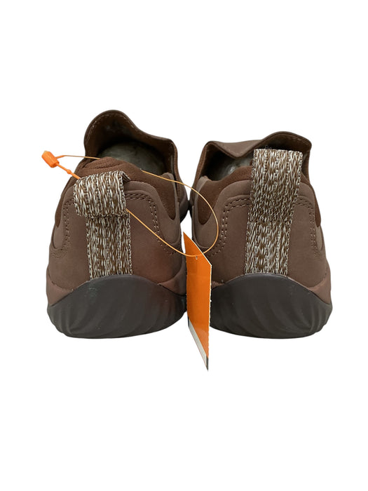 Zapato 8 (RYKA)