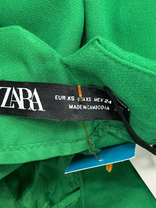 Pantalón XS (ZARA)