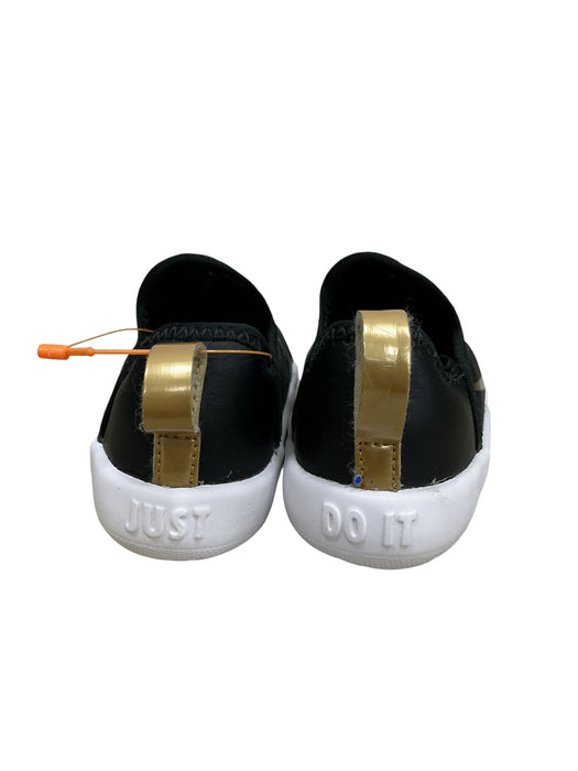 Tenis para bebé 5C (NIKE)