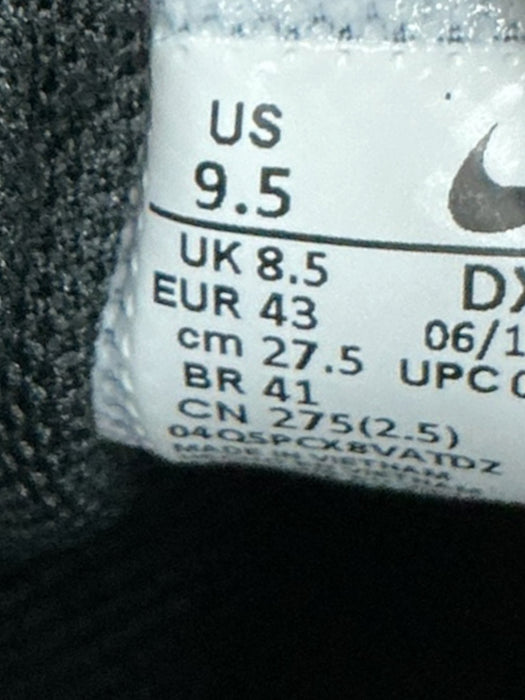 Tenis 9.5 (NIKE)
