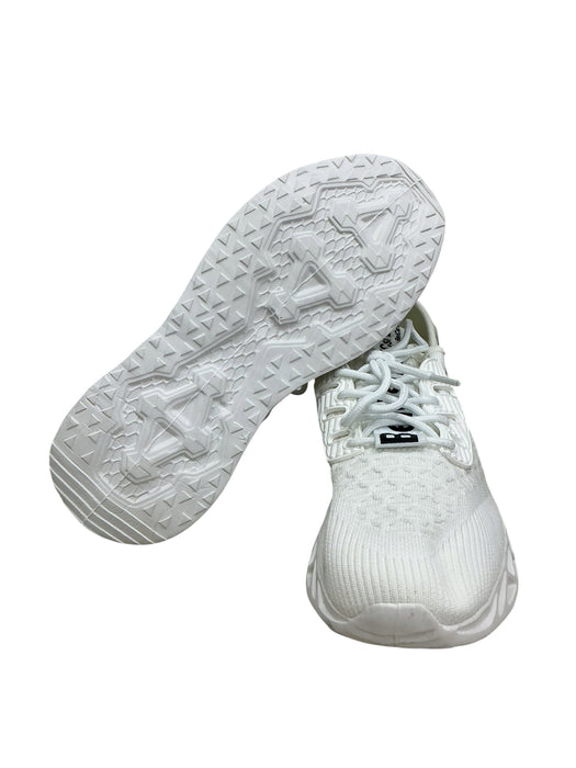 Tenis