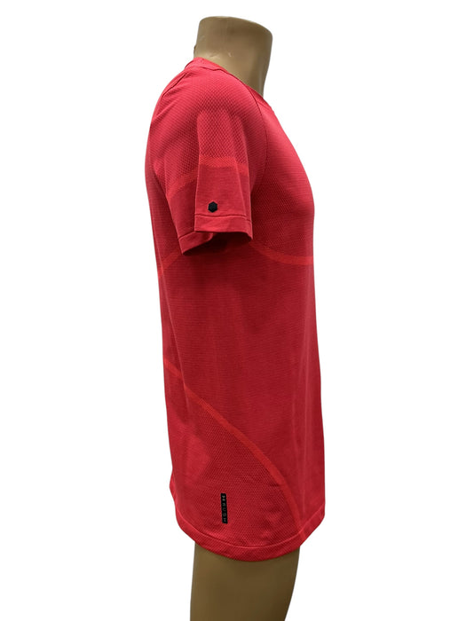 Playera M (UNDER ARMOUR)