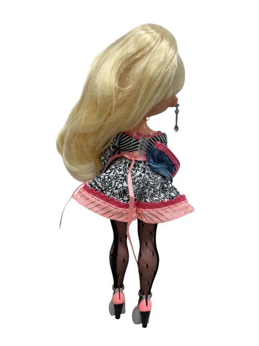 Muñeca Miss Sundae (MGA)