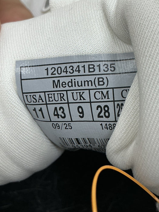 Tenis 11 (BROOKS)