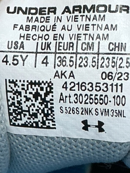 Tenis para niño 4.5Y (UNDER ARMOUR)