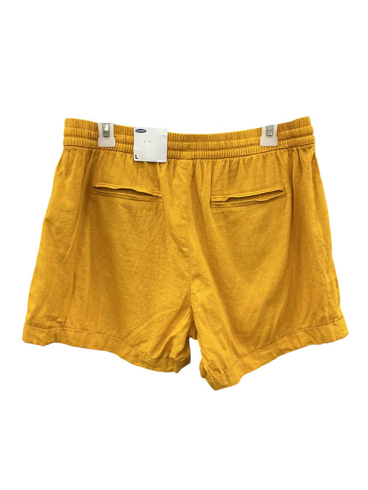 Short L (OLD NAVY)