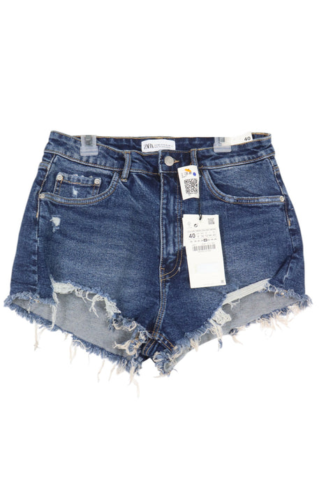 Short 8 (ZARA)