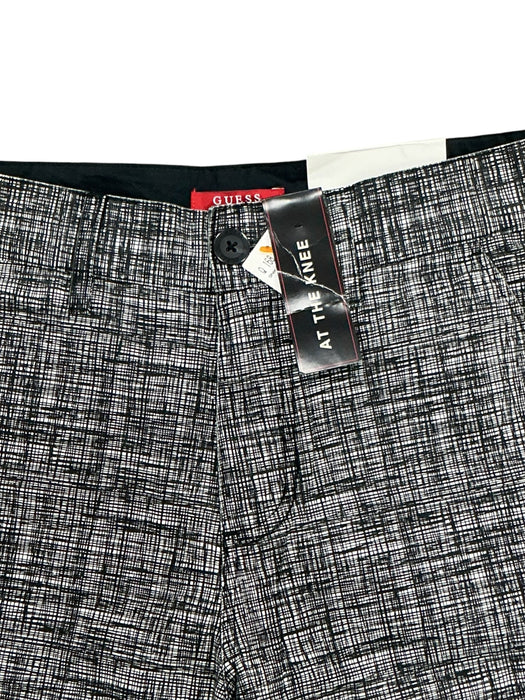 Short 30 (GUESS)