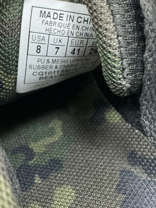 Tenis 8