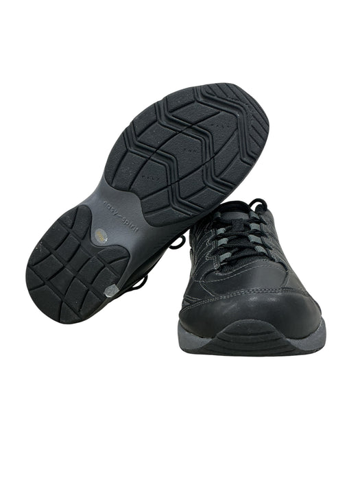 Tenis 8.5