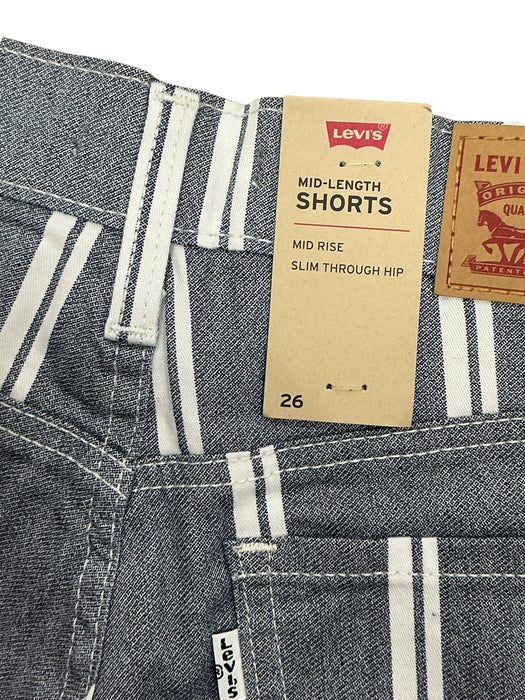 Short 26 (LEVIS)