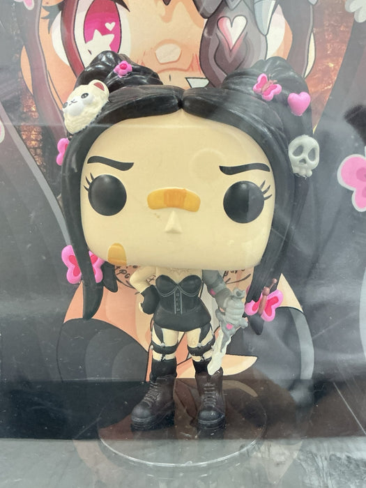 Bella Poarch (FUNKO)