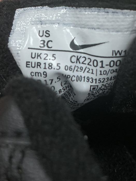 Tenis para bebé 3C (NIKE)