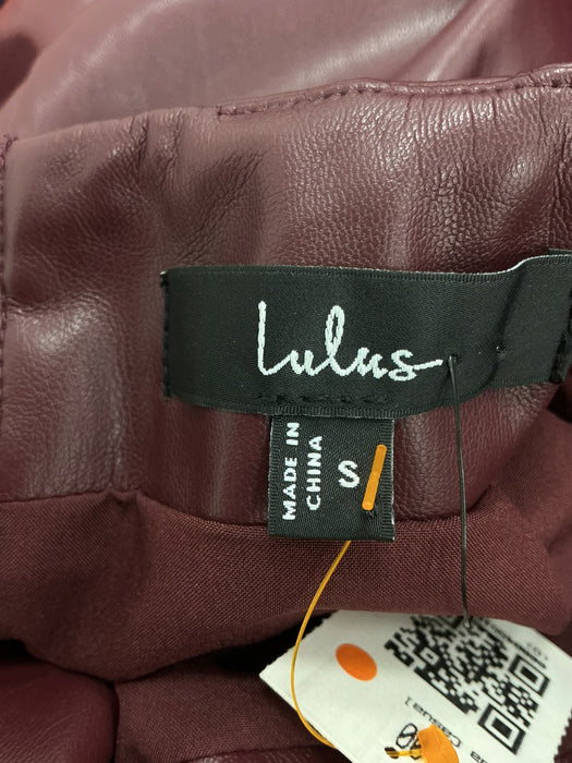 Falda S (LULUS)