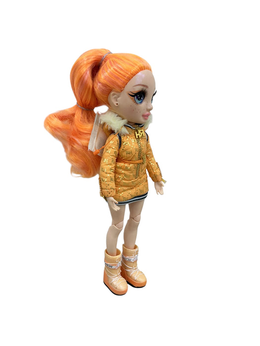 Poppy Rowan (RAINBOW HIGH)