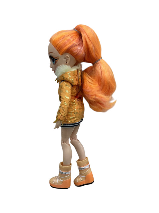 Poppy Rowan (RAINBOW HIGH)