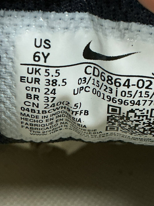 Tenis 6 (NIKE)