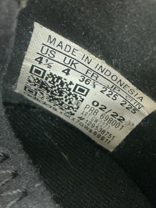 Tenis para niño 4.5 (ADIDAS)