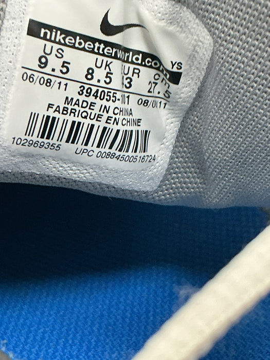 Tenis 9.5 (NIKE)