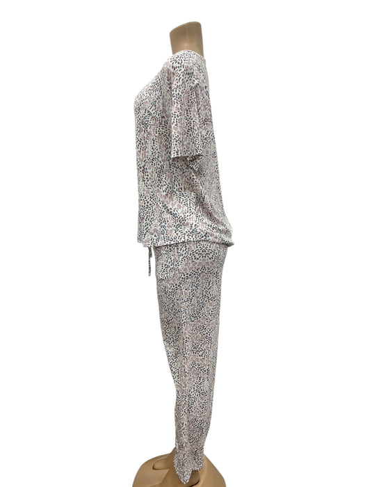 Pijama M (FLORA NIKROOZ)