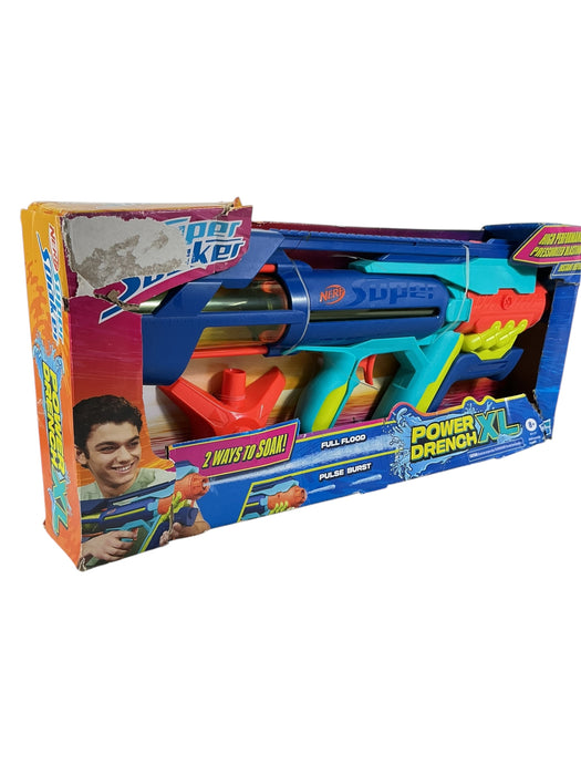Pistola de agua (NERF)