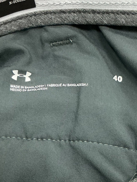 Pantaloneta 40 (UNDER ARMOUR)