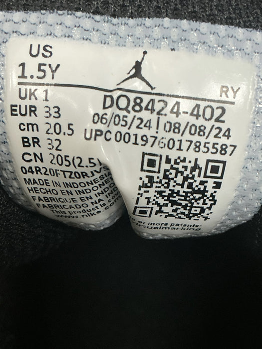 Tenis para niño 1.5Y (JORDAN)