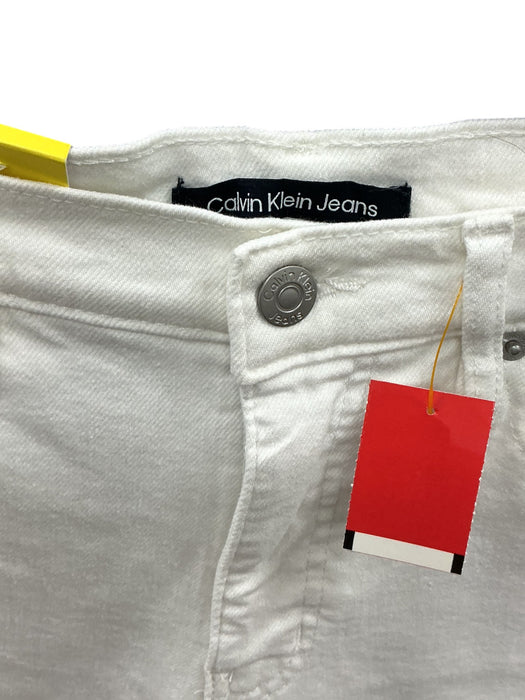 Short 6 (CALVIN KLEIN)