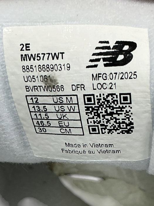 Tenis 12 (NEW BALANCE)
