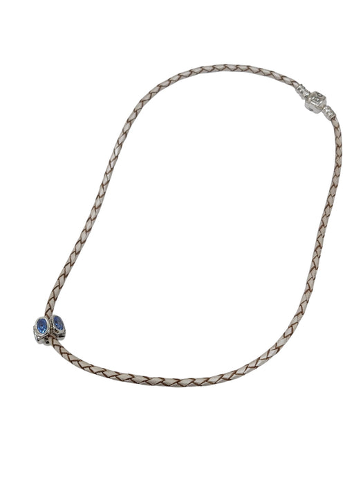 Pulsera con broche de plata (PANDORA)