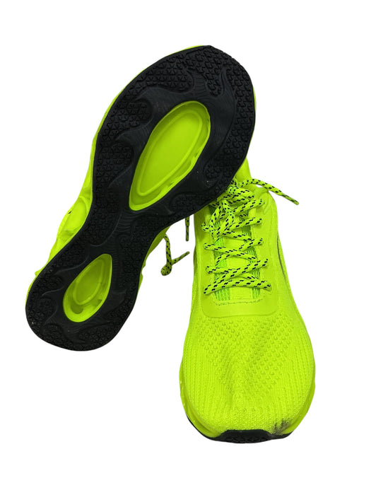 Tenis