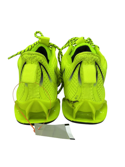 Tenis