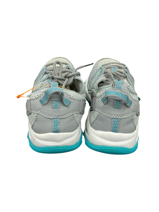 Tenis 42