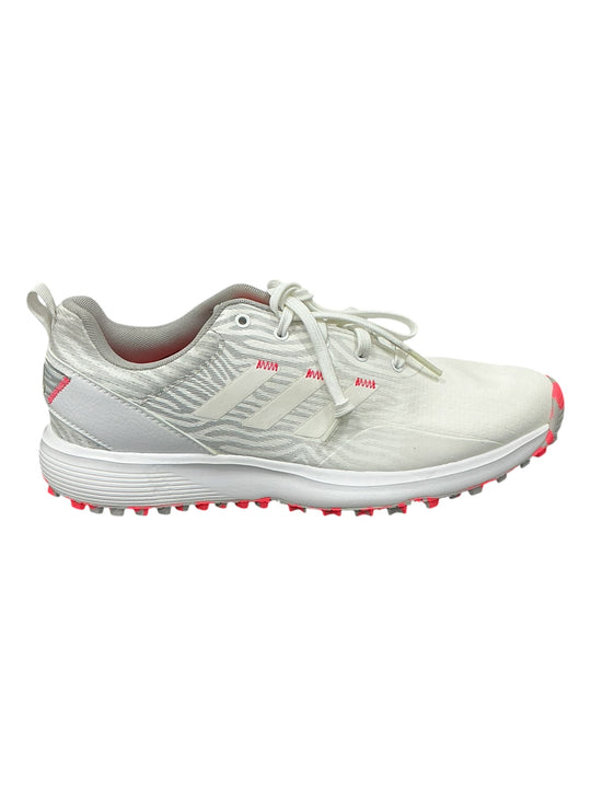 Tenis 8.5