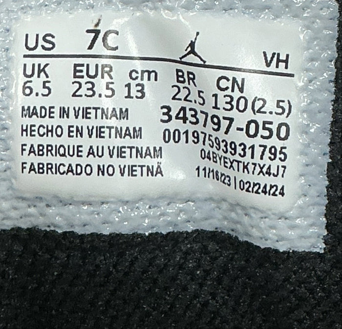 Tenis para bebé 7C (JORDAN)