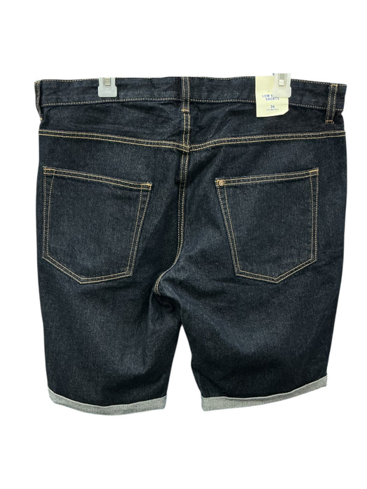 Short 36 (H&M)