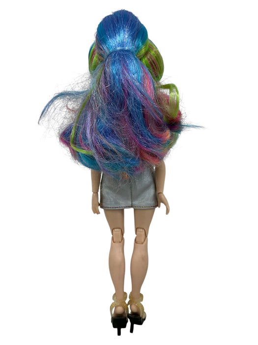 Amaya Raine (RAINBOW HIGH)