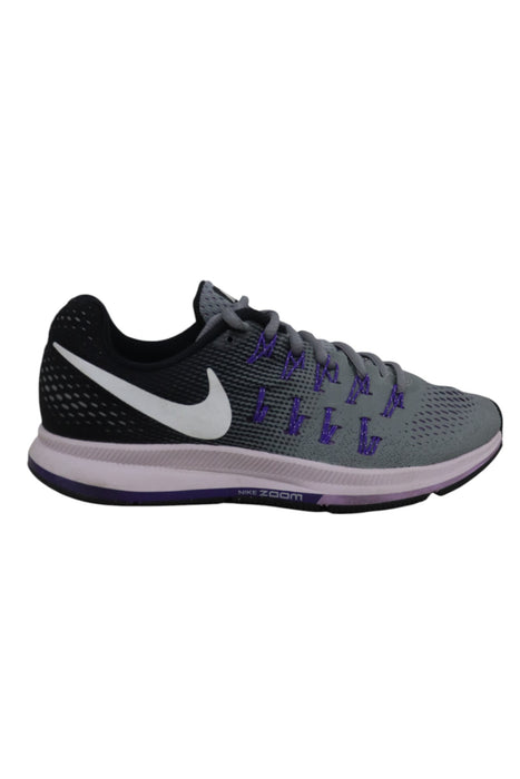 Tenis 8  (NIKE)