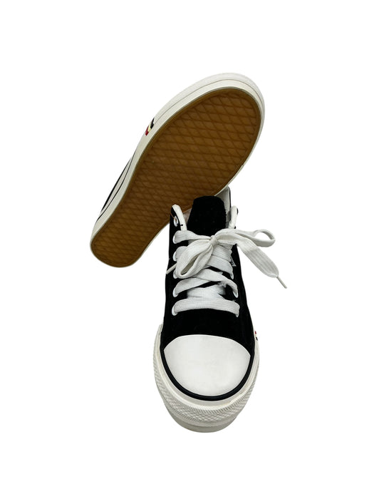 Tenis