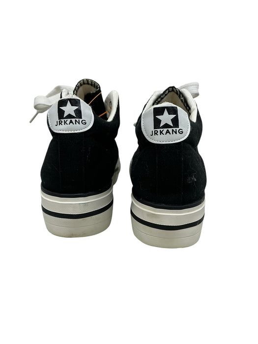 Tenis