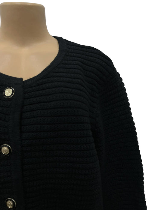 Sueter XL (HILARY RADLEY)