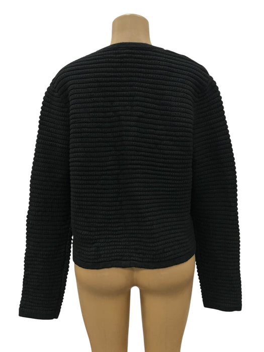 Sueter XL (HILARY RADLEY)