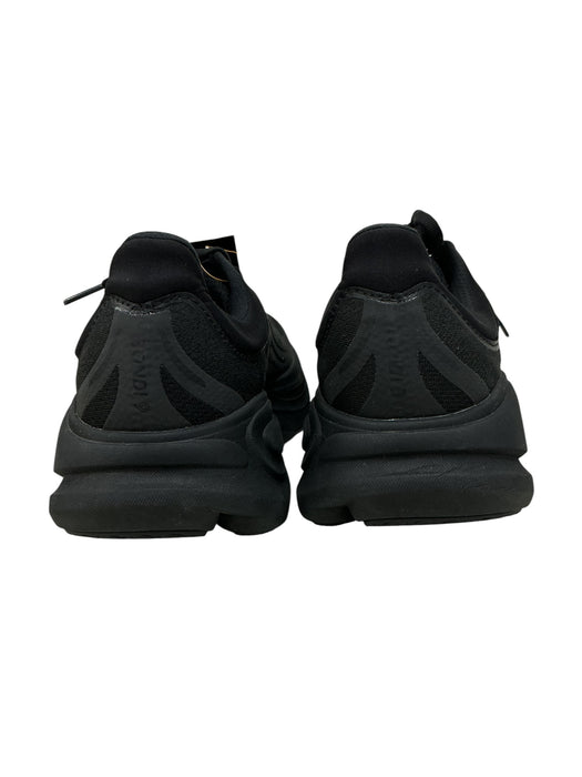 Tenis 9.5 (HOKA)