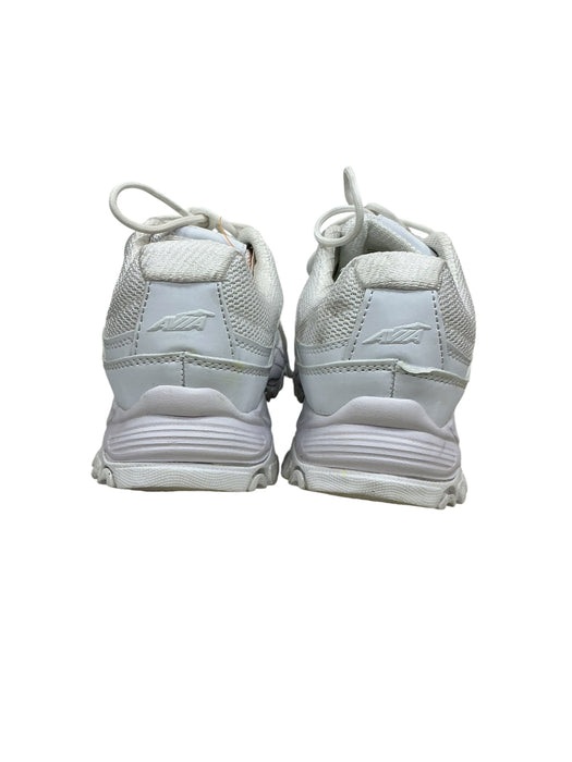 Tenis 7.5